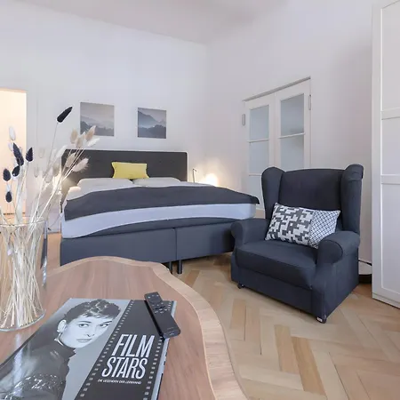 Romeo Und Julia Apartman *